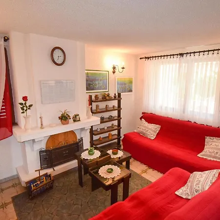 Petrlin Apartment *